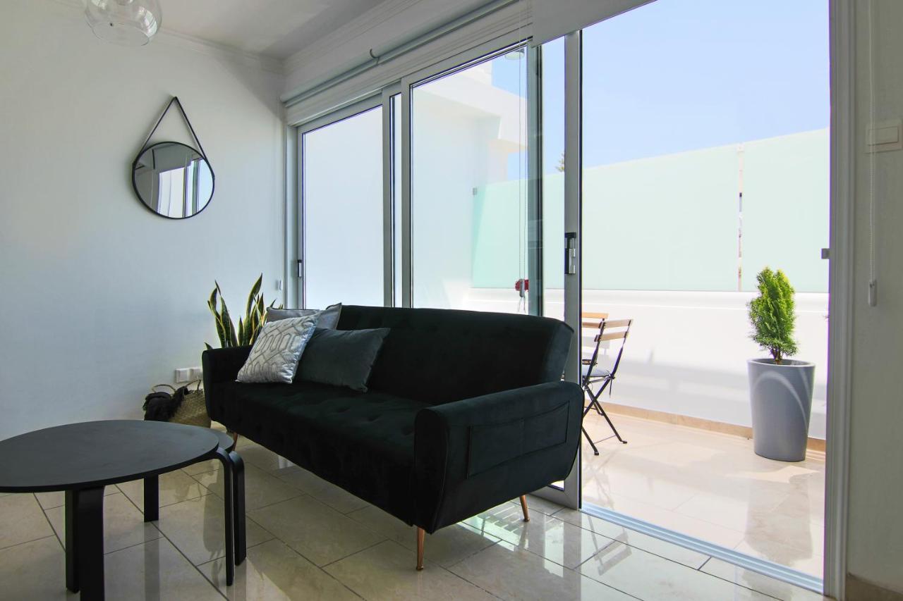 Apartamento Phaedrus Living: Seaside Luxury Flat Lighthouse 62 Paphos Exterior foto